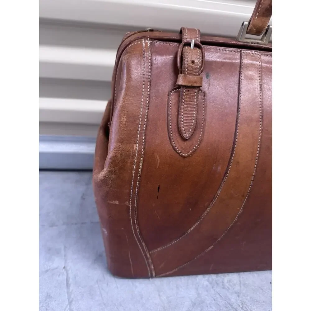 Tweeds classic vintage